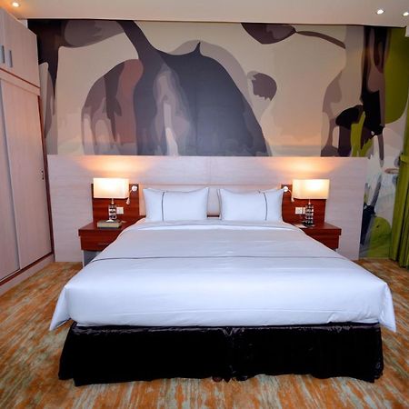 Thwary Hotel Suites Riyadh Luaran gambar